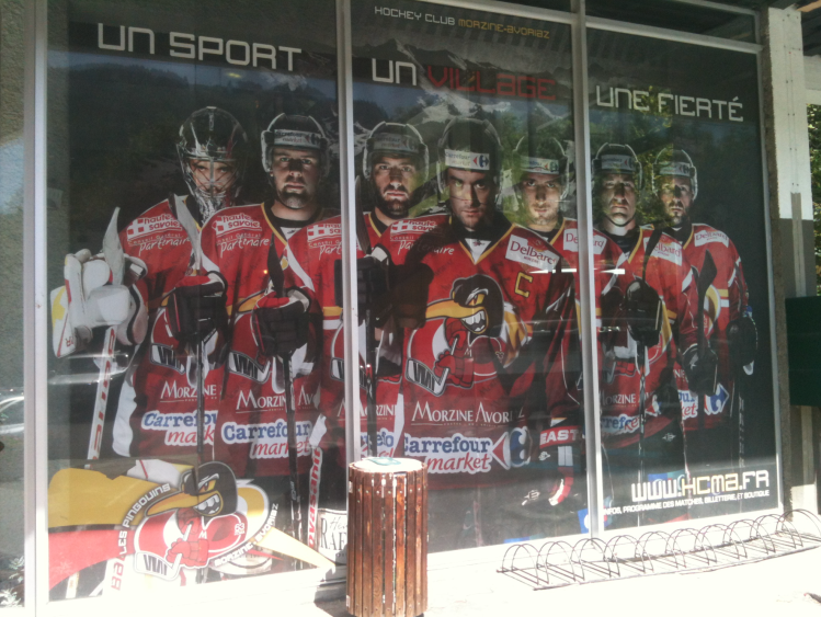 sport shop display 1